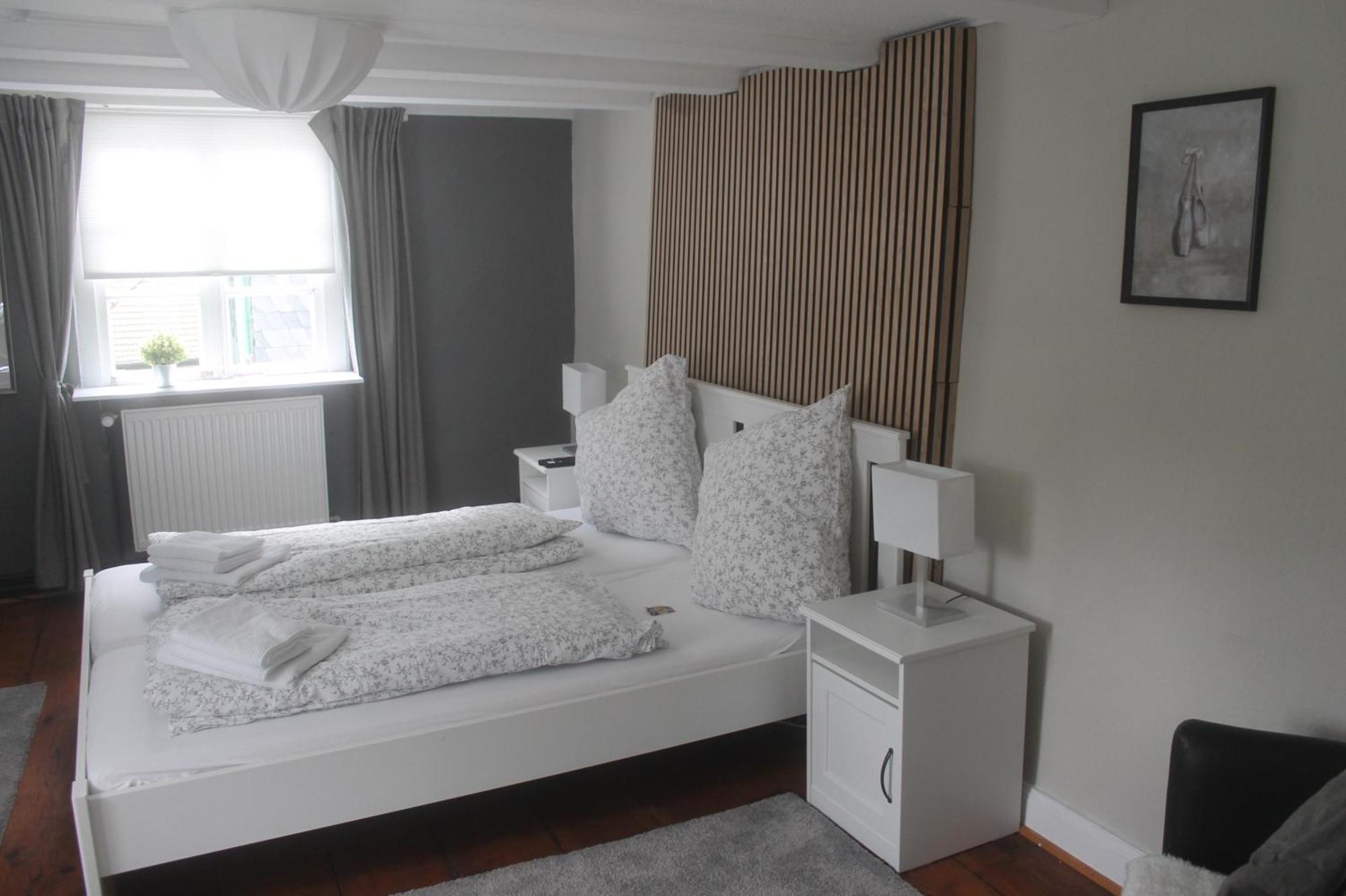 Ferienhaus Hof Remscheid Esterno foto